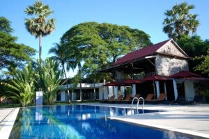 cambodge maison piscine