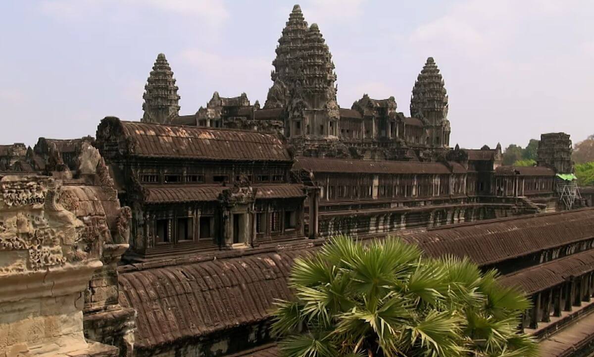 guide Angkor Wat