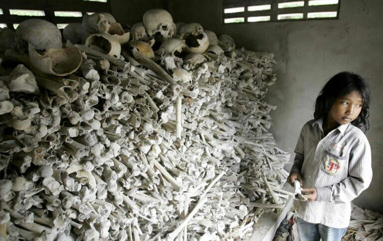 Les Khmers rouges : plongée profonde dans l&rsquo;histoire sombre du Cambodge
